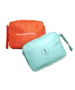 Necessaire retangular com alça de mão